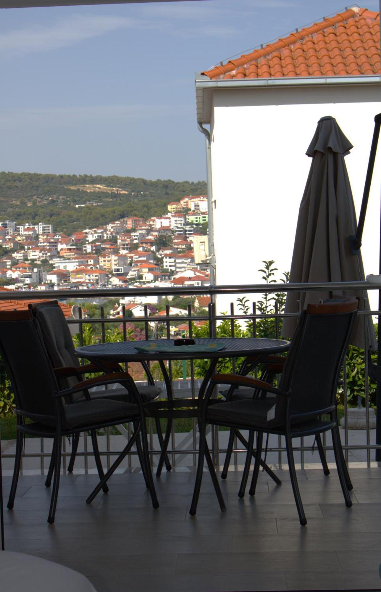 Andrea Apartments Trogir Exterior photo